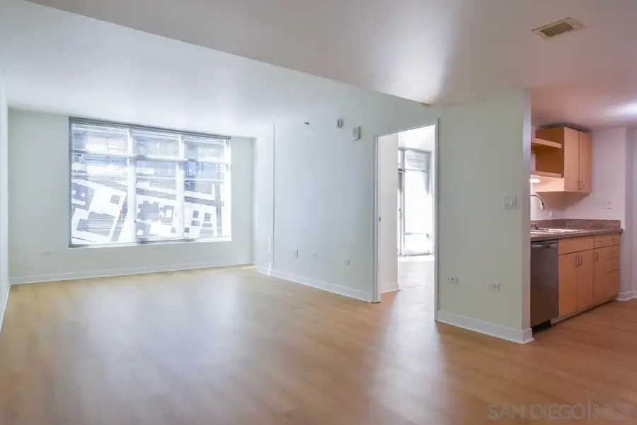 425 W Beech Street #408, San Diego, CA 92101 - Image #3