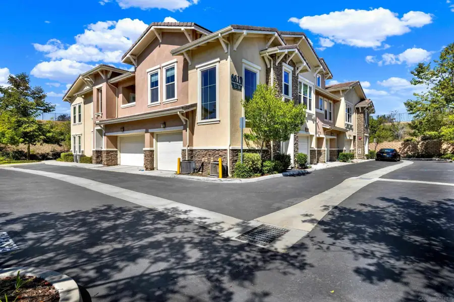 6610 Canopy Ridge Ln #37, San Diego, CA 92121 - Image #2
