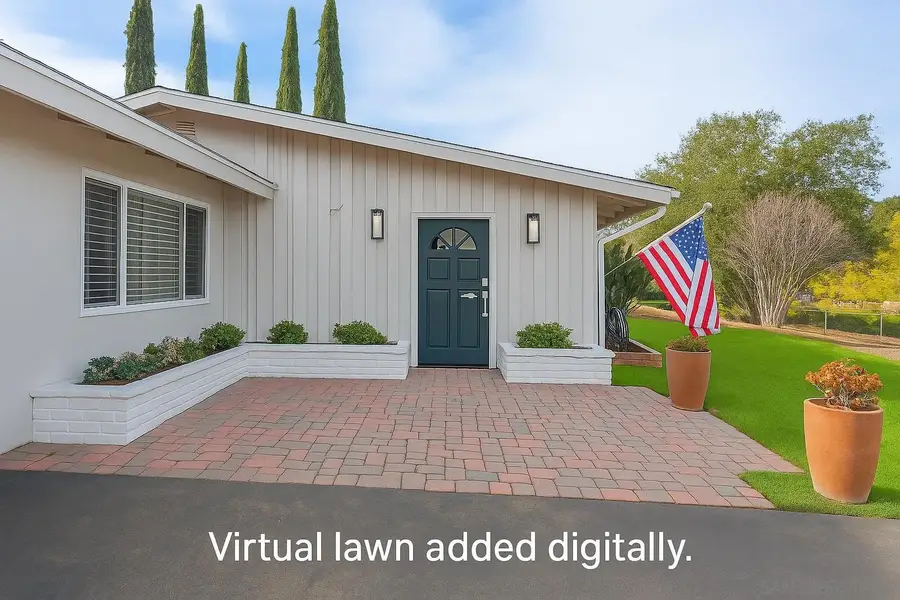 1037 Bushard Drive, Escondido, CA 92029 - Image #3