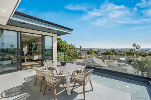 1505 Loring St, San Diego, CA 92109