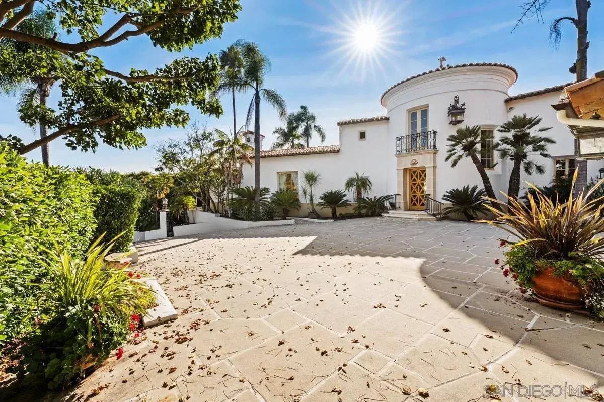 6692 La Jolla Scenic Dr S, La Jolla, CA 92037 - Image #1