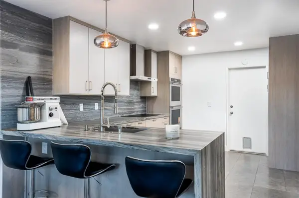 4718 Amberwood Ct, Carlsbad, CA 92008