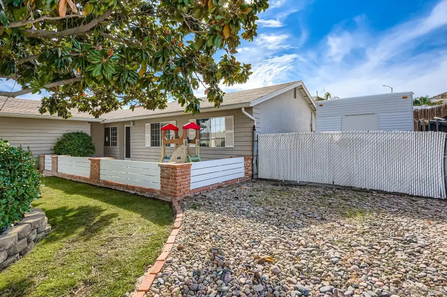 9760 Pebble Beach Dr, Santee, CA 92071 - Image #3