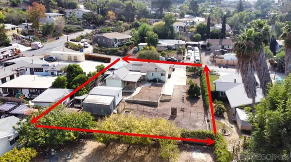 9174 Rosedale Dr, Spring Valley, CA 91977