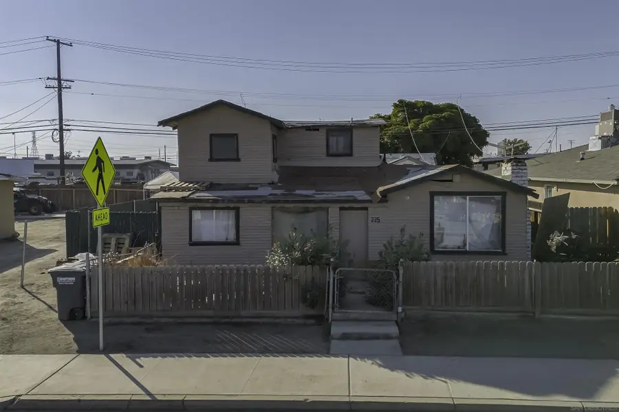 235 E 1st St, Buttonwillow, CA 93206 - Image #3