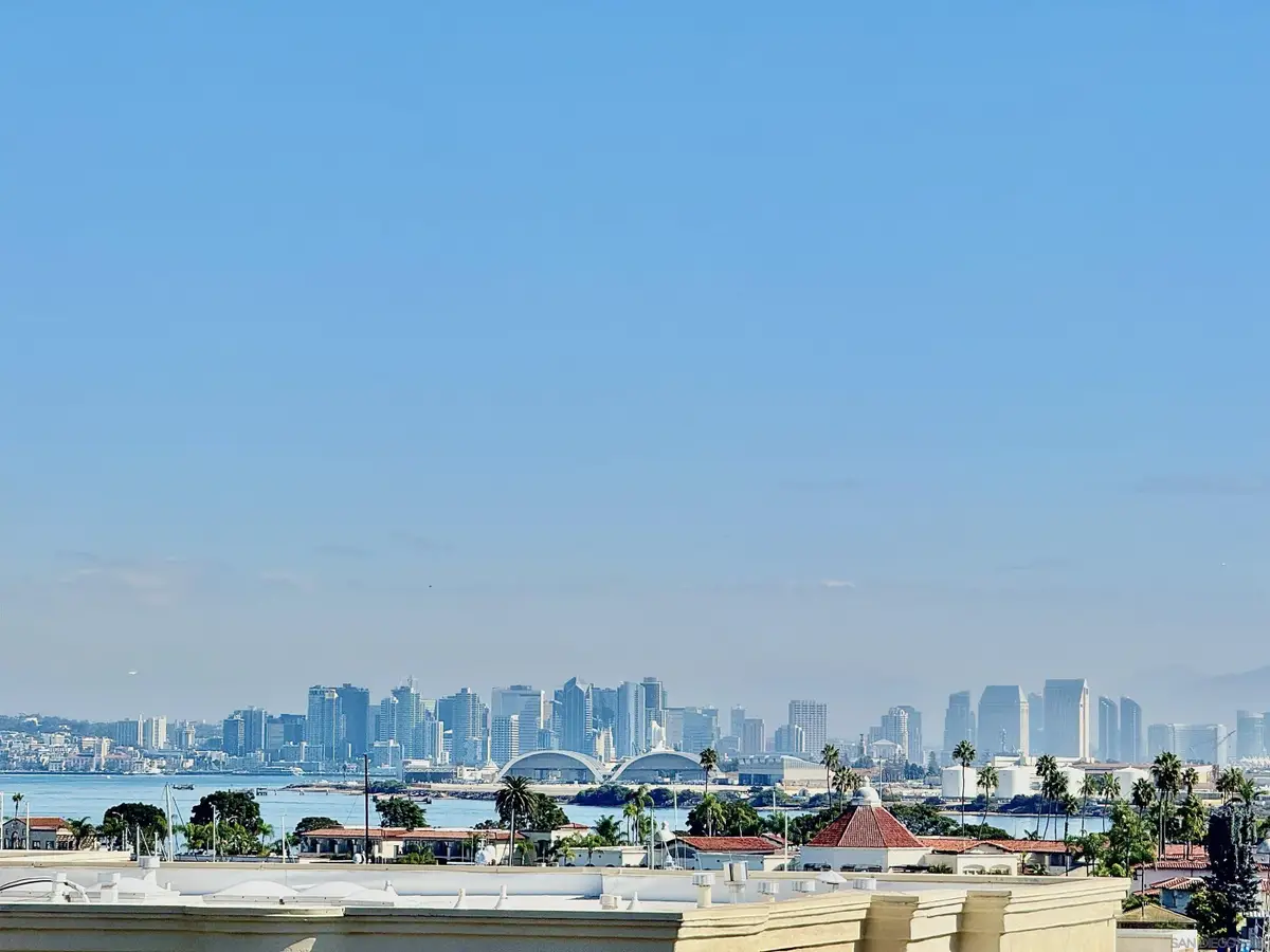 370 Rosecrans St #302, San Diego, CA 92106 - Image #1