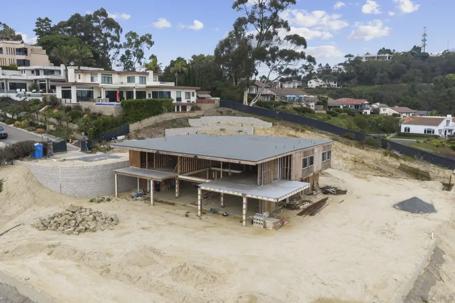 7111 Encelia, La Jolla, CA 92037 - Image #2