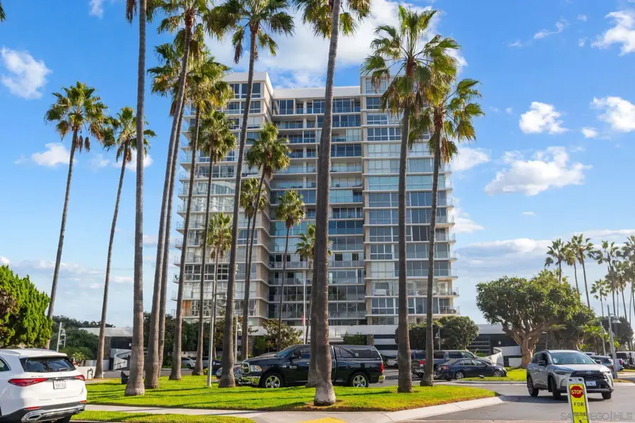 1820 Avenida Del Mundo #1504, Coronado, CA 92118 - #3