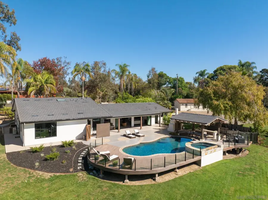 15102 Sun Valley Lane, Del Mar, CA 92014 - Image #2