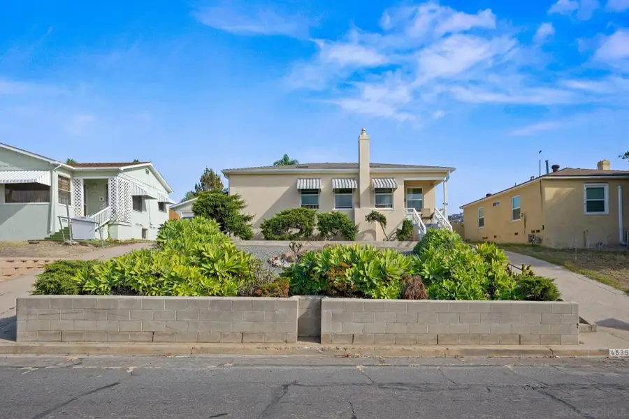 4535 Parks Ave, La Mesa, CA 91942 - Image #2