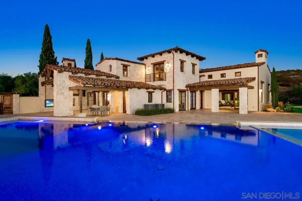 8069 Entrada De Luz E, San Diego, CA 92127 - Image #1