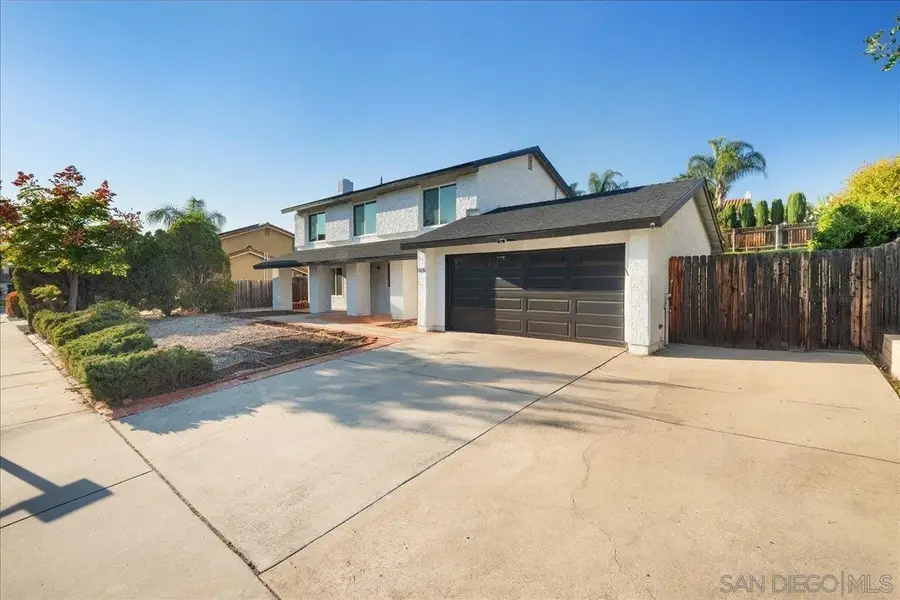 826 Terrace Ave, Escondido, CA 92026 - Image #2