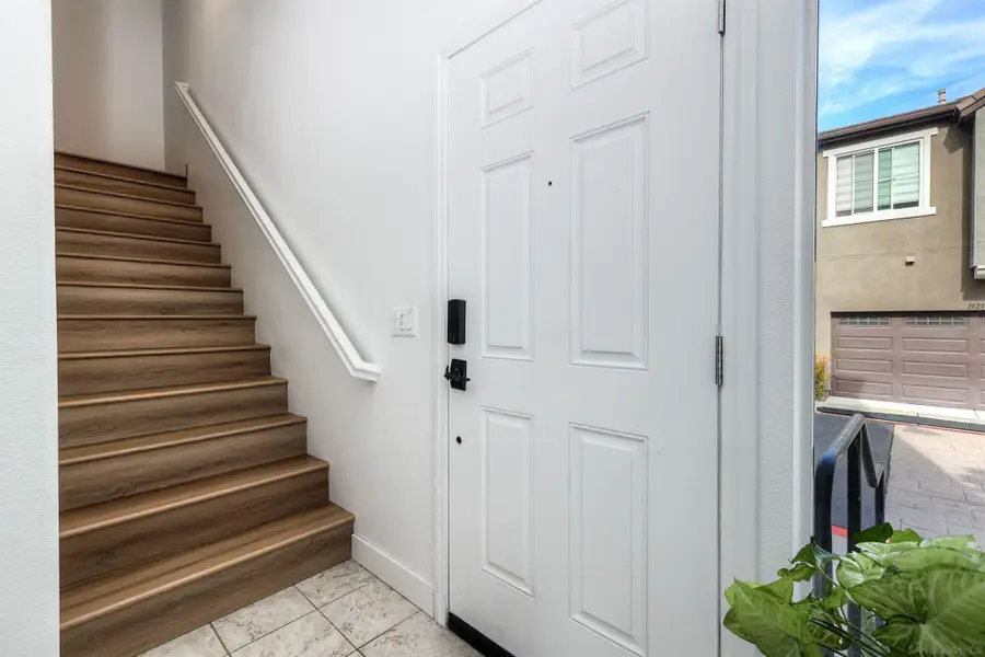 1801 Clare Ln, Santee, CA 92071 - Image #3