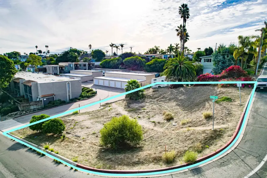 1635 Minnesota Ave, Oceanside, CA 92054 - Image #2