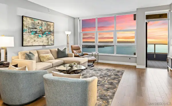 1325 Pacific Hwy #3301, San Diego, CA 92101