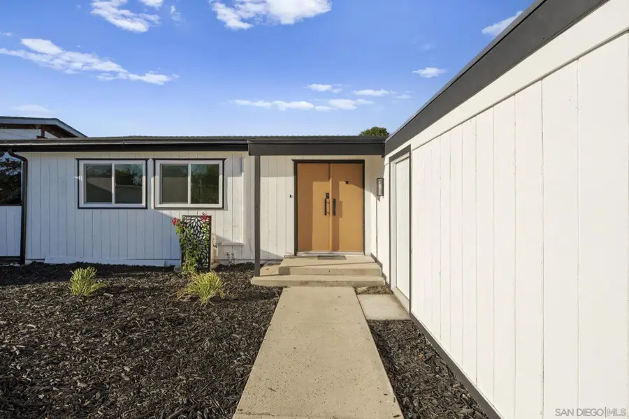 13442 Mountainside Dr, Poway, CA 92064 - Image #3