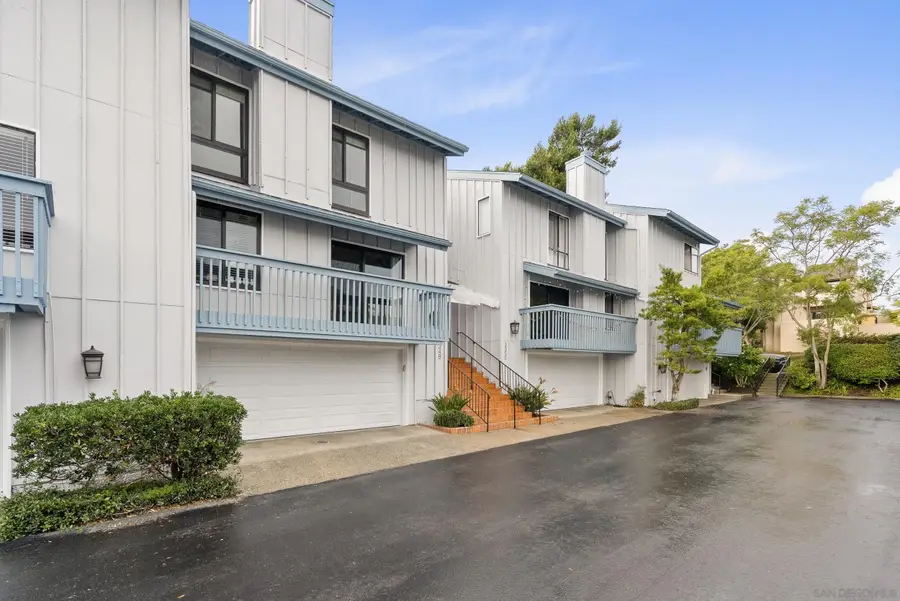 3348 Caminito Vasto, La Jolla, CA 92037 - Image #3