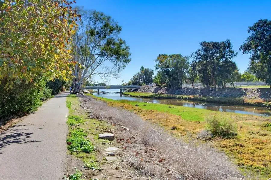 2604 Magnolia Ave, San Diego, CA 92109 - Image #3