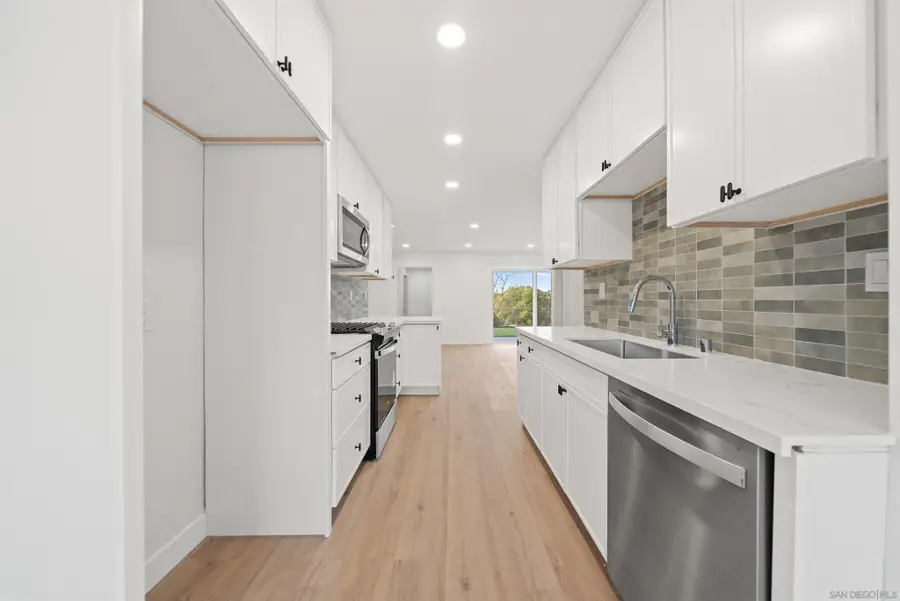 3270 Easy St, San Diego, CA 92105 - Image #3