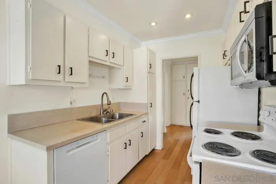 8665 Lake Murray Blvd #14, San Diego, CA 92119 - Image #3