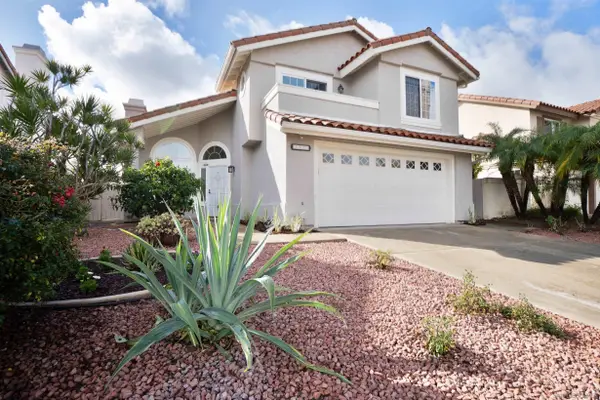 1533 Roma Dr, Vista, CA 92081