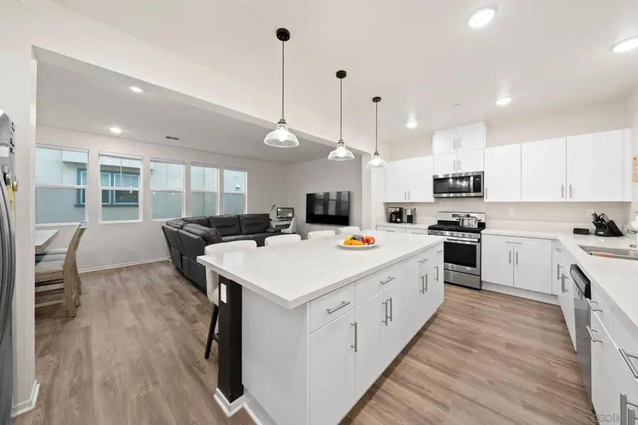 5360 Calle Rockfish #32, San Diego, CA 92154 - Image #2