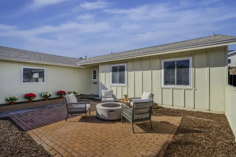 4374 Mount Hukee Ave, San Diego, CA 92117 - Image #2