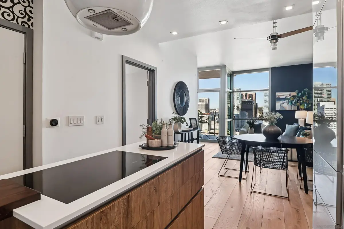 800 The Mark Ln #2703, San Diego, CA 92101 - Image #1