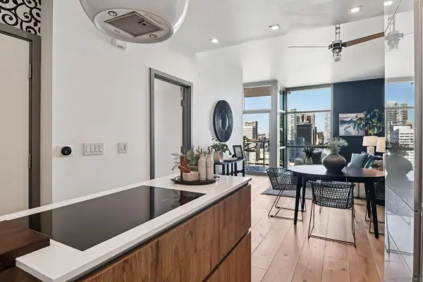 800 The Mark Ln #2703, San Diego, CA 92101