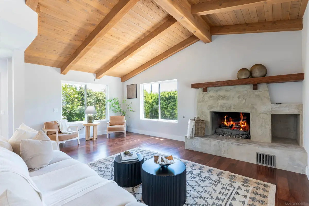 907 Ridge Heights Road, Fallbrook, CA 92028 - Image #1