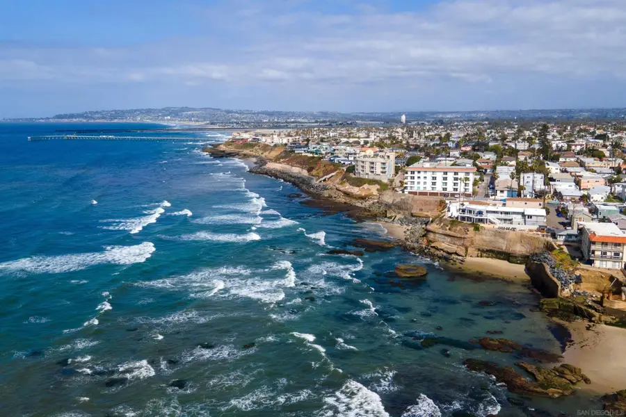 1476-80 Pescadero Drive, San Diego, CA 92107 - Image #2