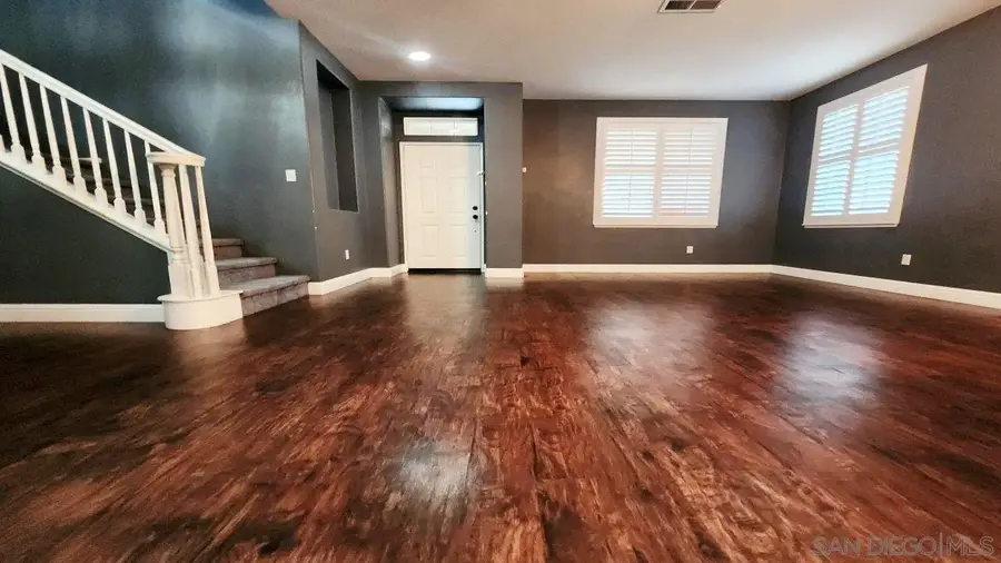 36605 Walden Ln, Murrieta, CA 92563 - Image #2