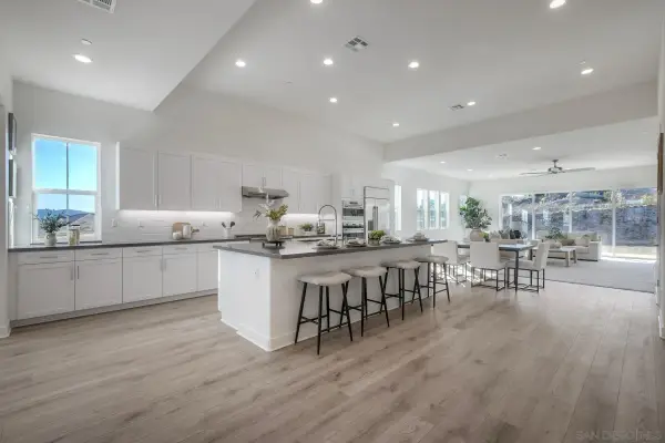 29568 Viking View Ln, Valley Center, CA 92082