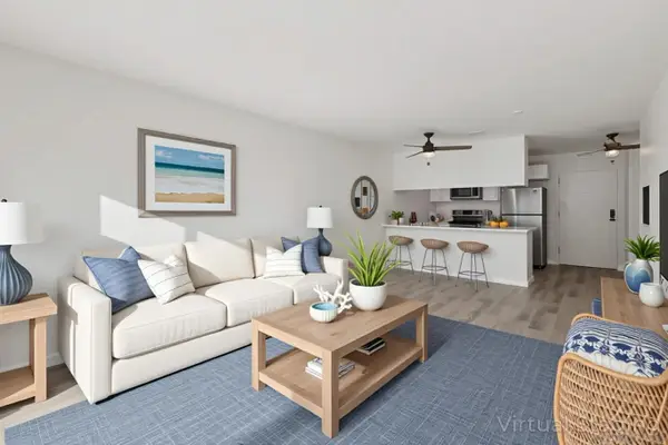 8034 Linda Vista Rd #1S, San Diego, CA 92111