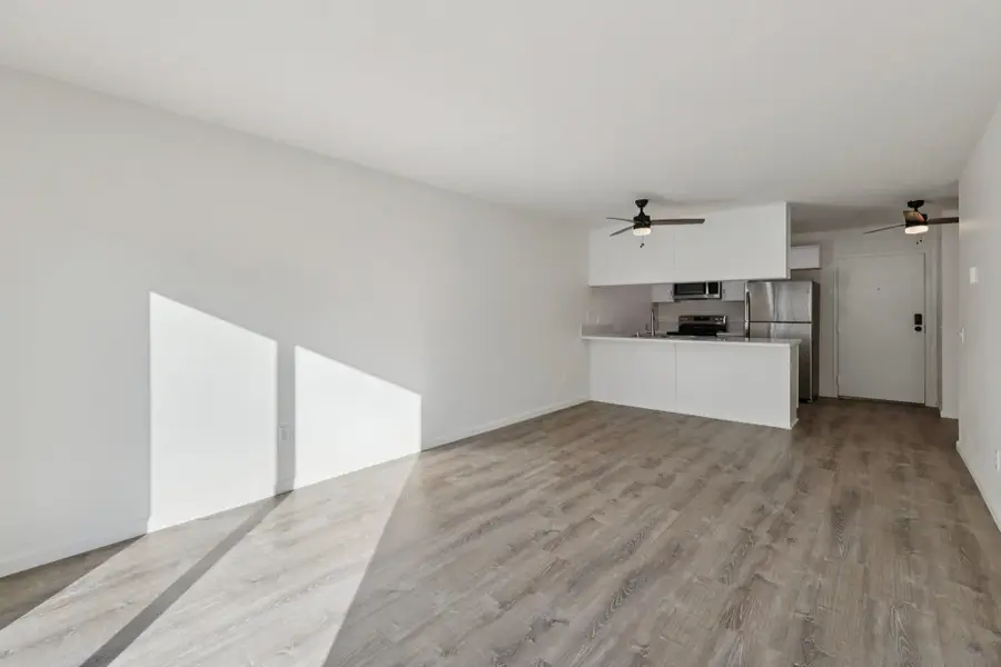 8034 Linda Vista Rd #1S, San Diego, CA 92111 - Image #2