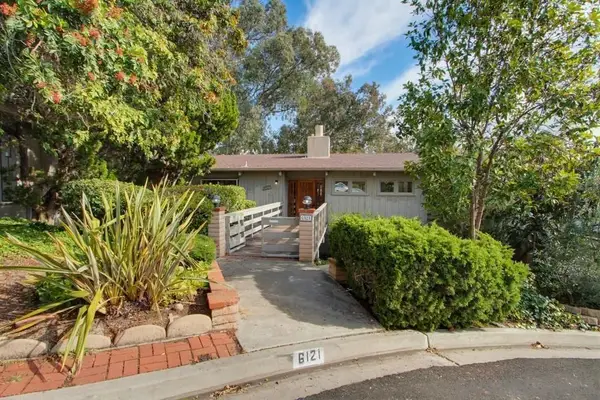 6121 La Pintura, La Jolla, CA 92037