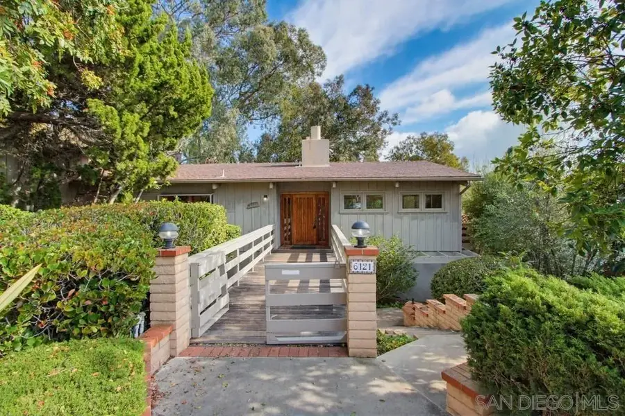 6121 La Pintura, La Jolla, CA 92037 - Image #2