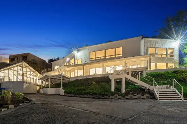 10595 Russell Road, La Mesa, CA 91941