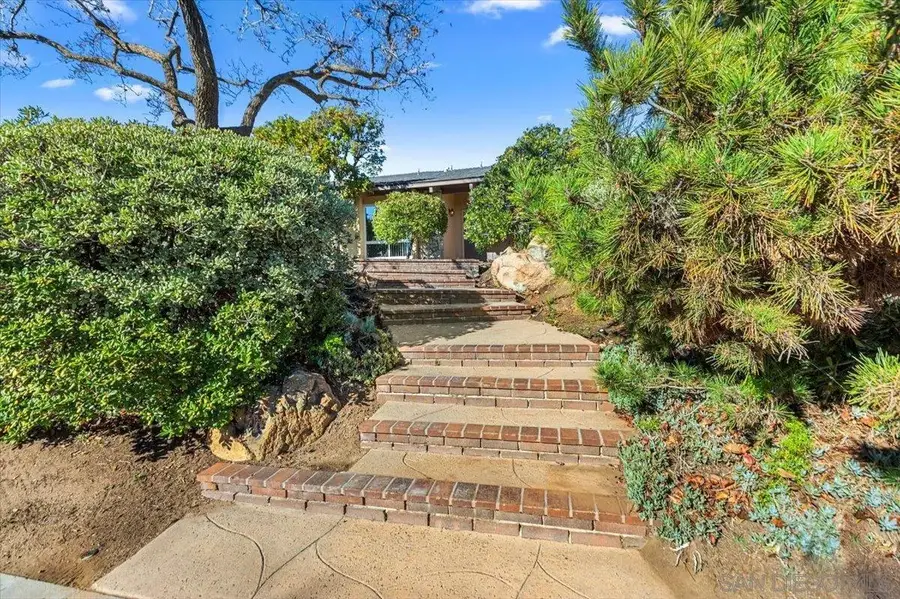 6436 Rancho Park Dr, San Diego, CA 92120 - Image #3