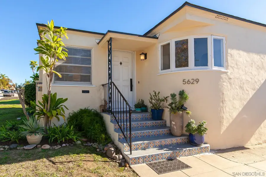 5629 Adelaide Ave, San Diego, CA 92115 - Image #2