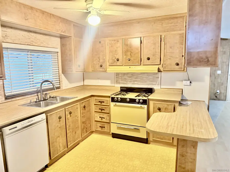 1212 H St North #72, Ramona, CA 92065 - Image #2