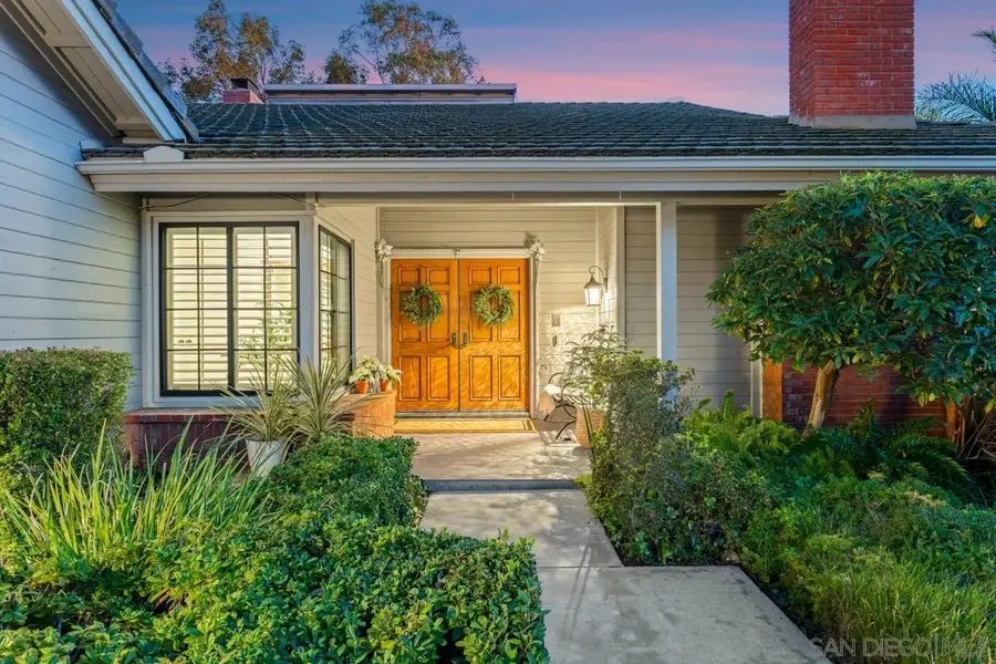 12565 Fairbrook Rd, San Diego, CA 92131 - Image #2