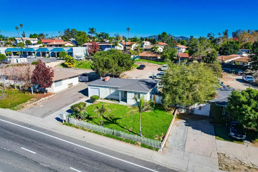 702 Civic Center Dr., Vista, CA 92084 - Image #2