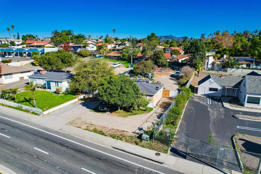 702 Civic Center Dr., Vista, CA 92084 - Image #3