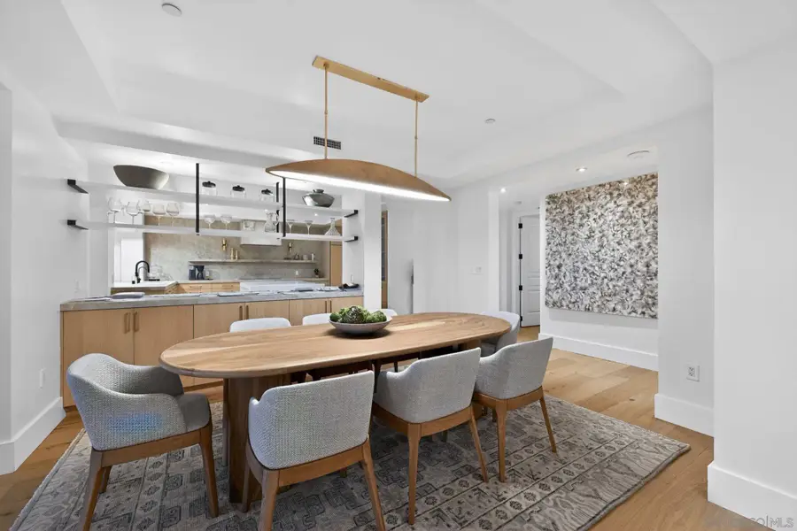 1040 Genter Street #203, La Jolla, CA 92037 - Image #3