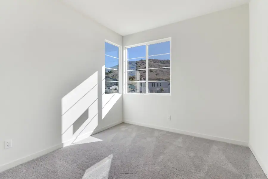 650 Meadowood St Lot 395, Fallbrook, CA 92028 - Image #3