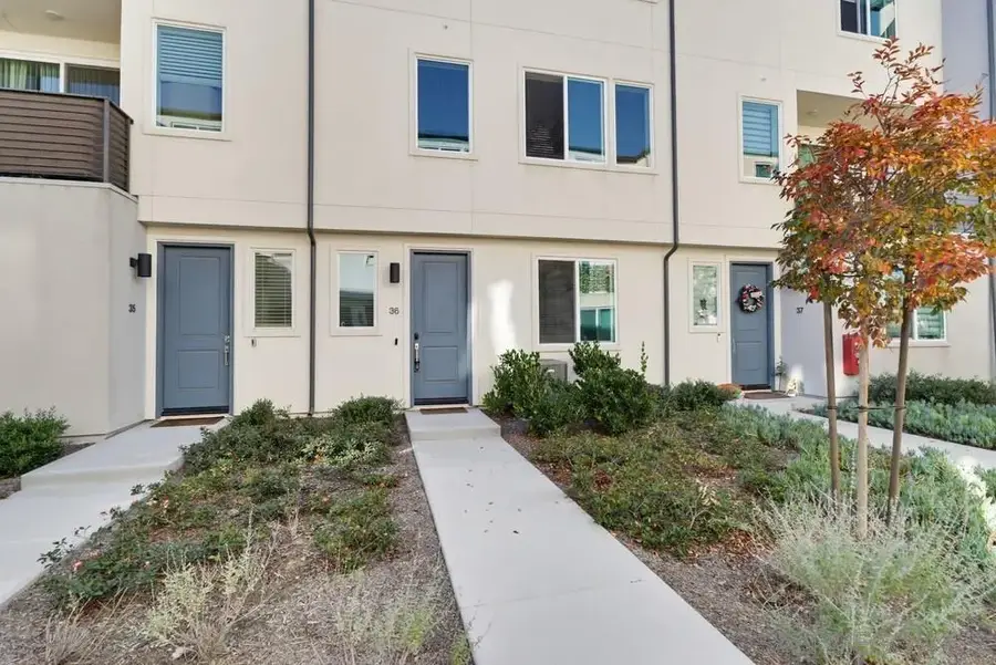 5474 Seacliff Pl #36, San Diego, CA 92154 - Image #3