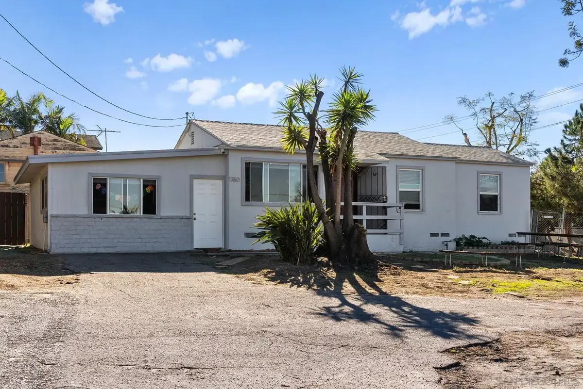 1760 Olive Ave, Vista, CA 92083 - Image #1