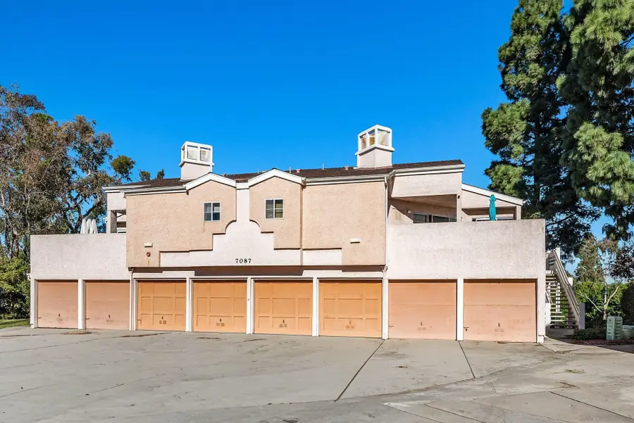 7087 Camino Revueltos #302, San Diego, CA 92111 - #2