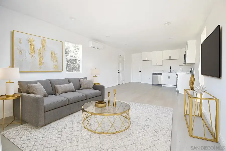 125 Date Street, Chula Vista, CA 91911 - Image #3